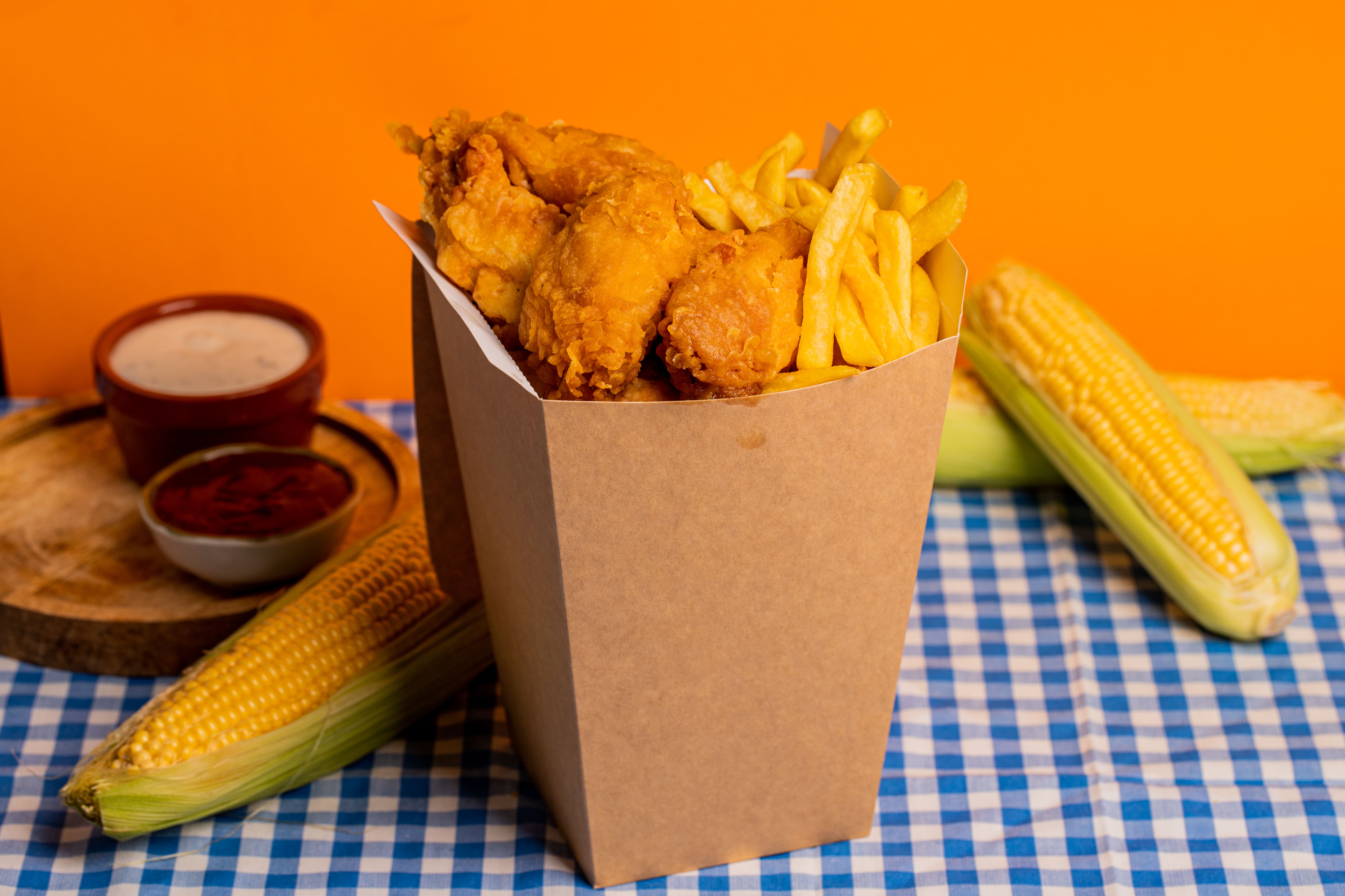 Kubełki mamuśki (Kubełek XL ( 20 ) + frytki)